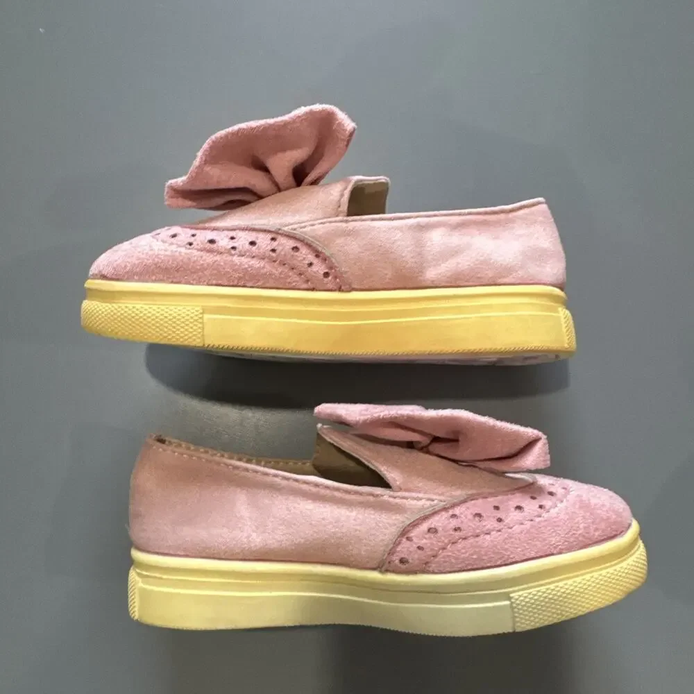 Lot of 2 pairs Toddler Girls Size 9 Faux Suede Shoes Sam Edelman Twin Bunny